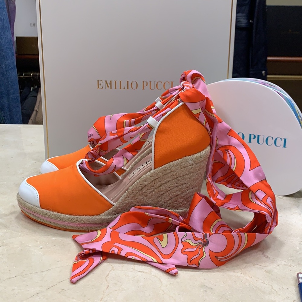 EMILIO PUCCI LONDON TIKI PRINT TWILL ESPADRILLES W/REMOVABLE SCARF IN CORAL - Picture 5 of 14